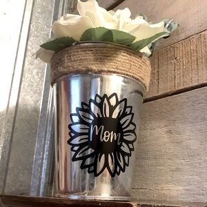 Galvanized Metal Planter with 'Mom' Design